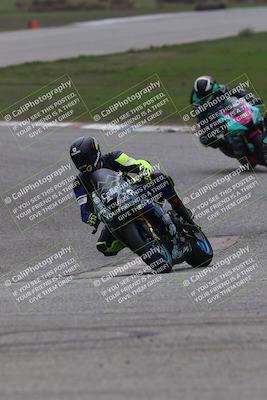 media/Nov-30-2025-TrackDaz (Sun) [[d8b22663df]]/A Group/Session 3 (Off Ramp)/